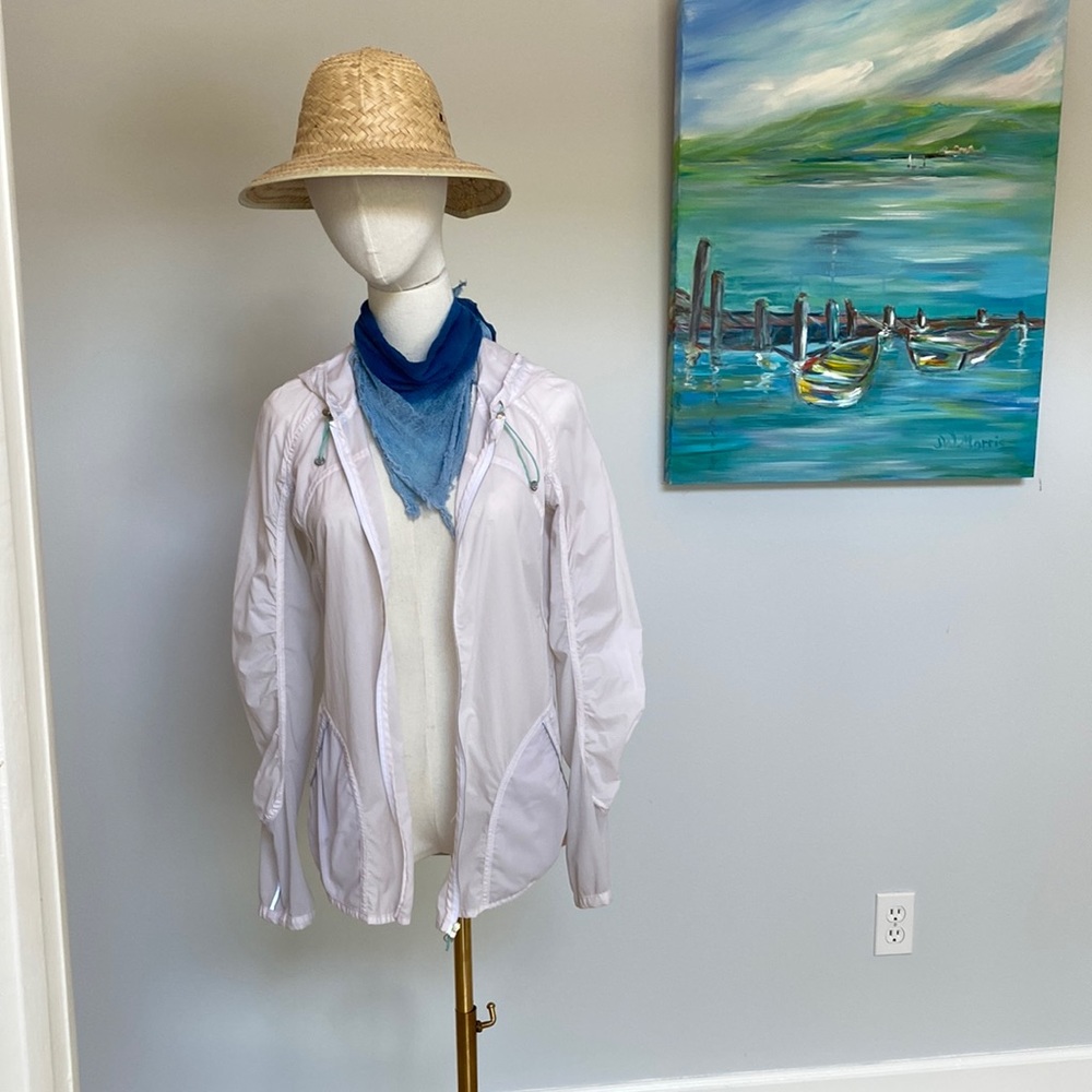Lululemon Fast and Free Small Sized 6 Windbreaker